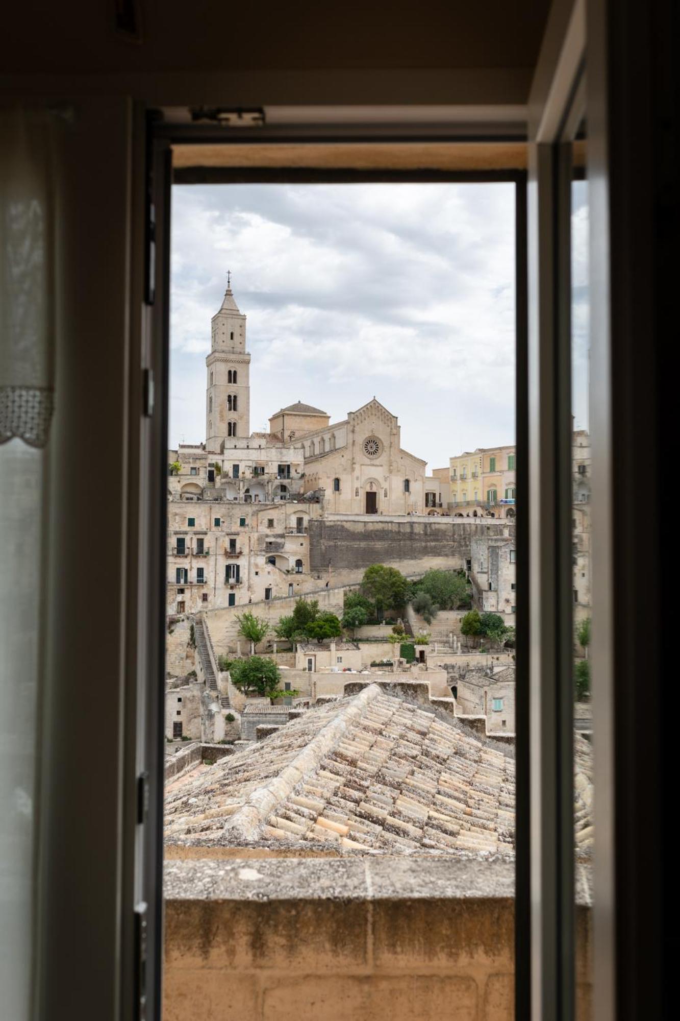 Antica Dimora Storica La Finestra Sul Campanile Villa มาเตรา ภายนอก รูปภาพ
