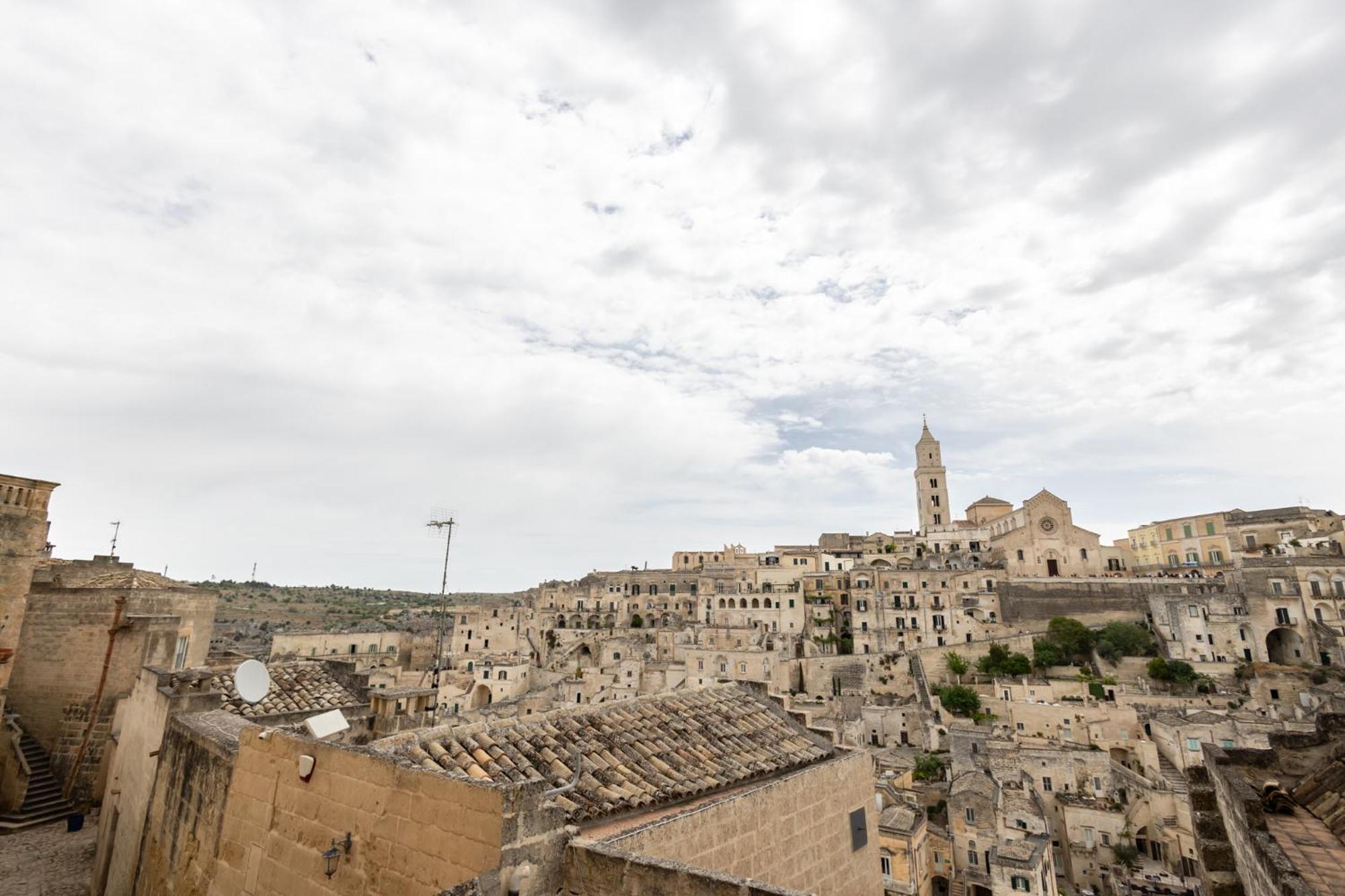 Antica Dimora Storica La Finestra Sul Campanile Villa มาเตรา ภายนอก รูปภาพ