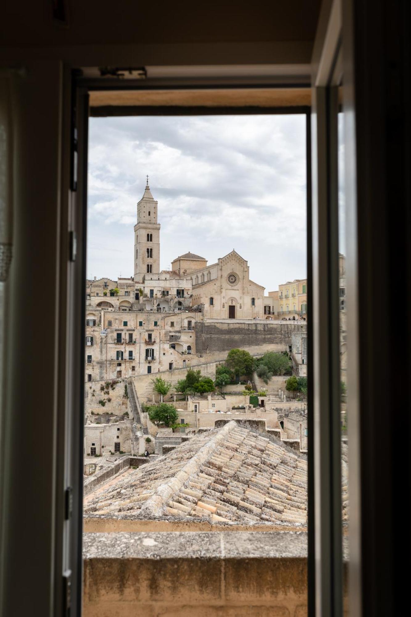 Antica Dimora Storica La Finestra Sul Campanile Villa มาเตรา ภายนอก รูปภาพ