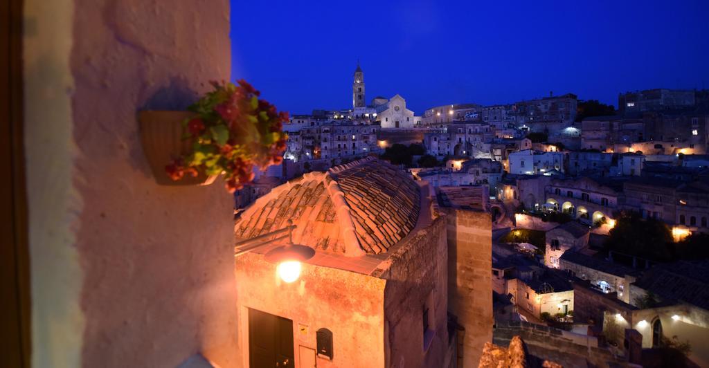 Antica Dimora Storica La Finestra Sul Campanile Villa มาเตรา ภายนอก รูปภาพ